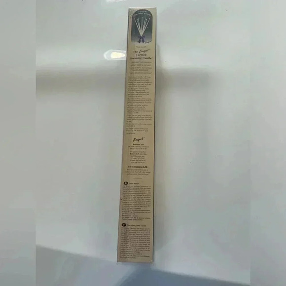 The Bouquet 7-Armed Blooming White Candle 6 Hours smokeless Made In Denmark*NEW* - Picture 3 of 4